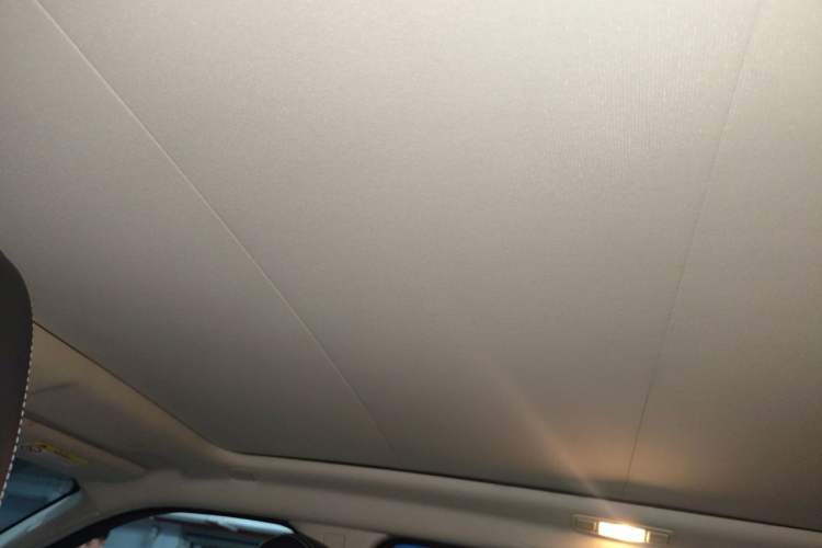 Used Land Rover Range Evoque 2015 2.0T Five-Door Sporty Edition Headliner