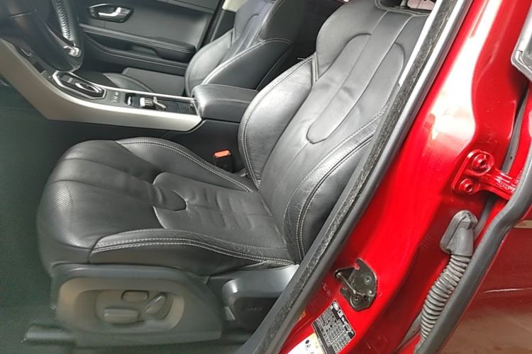 Used Land Rover Range Evoque 2015 2.0T 5-Door Ignite Edition Left Front Seat