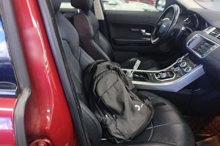 Used Land Rover Range Evoque 2015 2.0T Five-Door Zhiyao Edition Right Front Seat