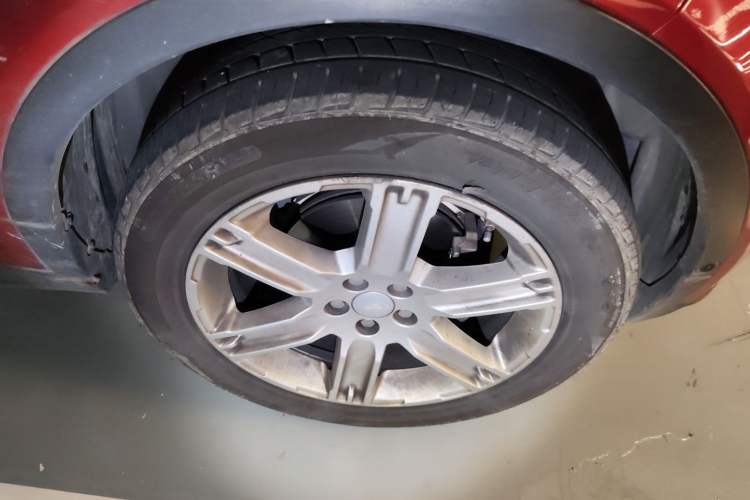 Used Land Rover Range Evoque 2015 2.0T Five-Door Sporty Edition Right Front Wheel Hub