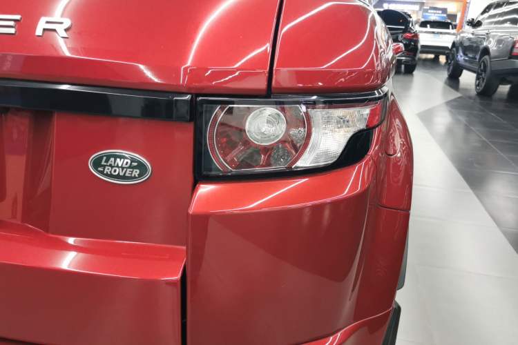 Used Land Rover Range Evoque 2015 2.0T 5-Door Ignite Edition Right Rear Taillight