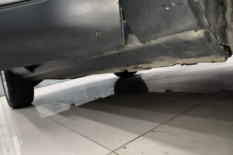 Used Land Rover Range Evoque 2015 2.0T Five-Door Fashion Edition Right Side Sill