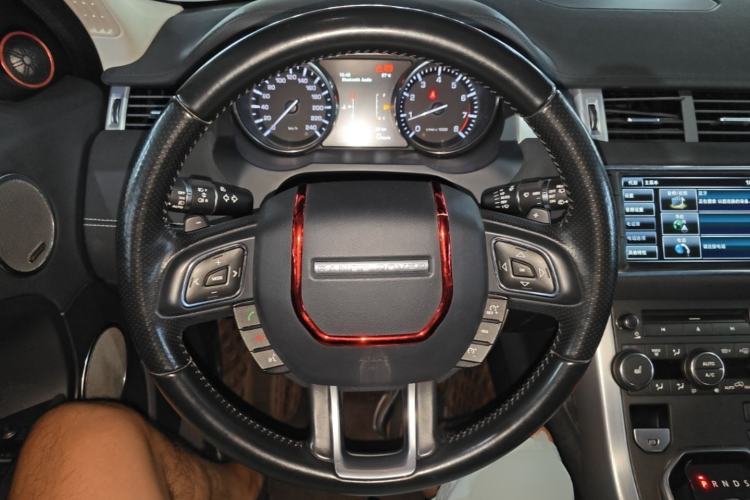 Used Land Rover Range Evoque 2015 2.0T Five-Door Sporty Edition Steering Wheel