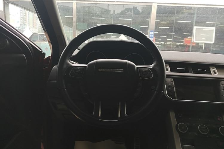 Used Land Rover Range Evoque 2015 2.0T 5-Door Ignite Edition Steering Wheel