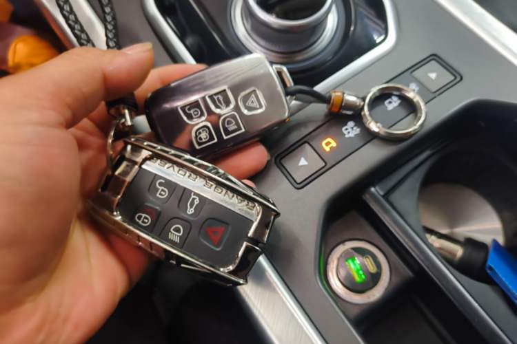 Used Land Rover Range Evoque 2015 2.0T Five-Door Zhiyao Edition Vehicle Key