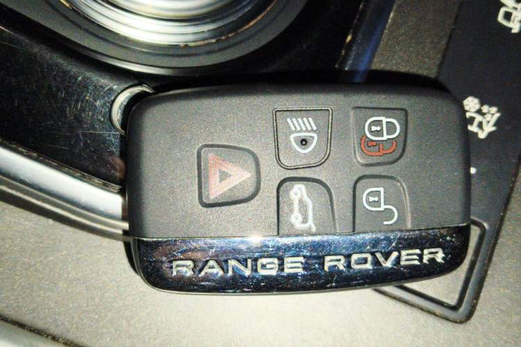 Used Land Rover Range Evoque 2015 2.0T Five-Door Zhiyao Edition Vehicle Key