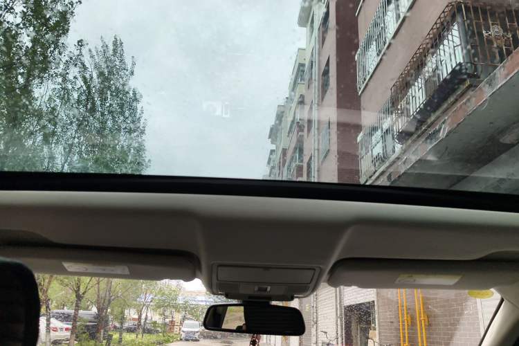 Used Land Rover Range Evoque 2015 2.0T Five-Door Zhiyao Edition Headliner