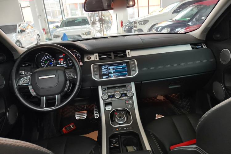 Used Land Rover Range Evoque 2015 2.0T 5-Door Ignite Edition Interior 2