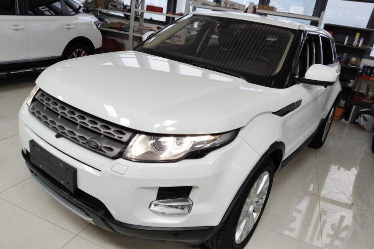 Used Land Rover Range Evoque 2015 2.0T Five-Door Zhiyao Edition Guazi used car, China used car export, Used car for sale, Used  cars, Cheapest cars for sale