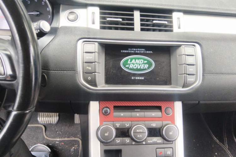 Used Land Rover Range Evoque 2015 2.0T Five-Door Zhiyao Edition Audio And AC Panel