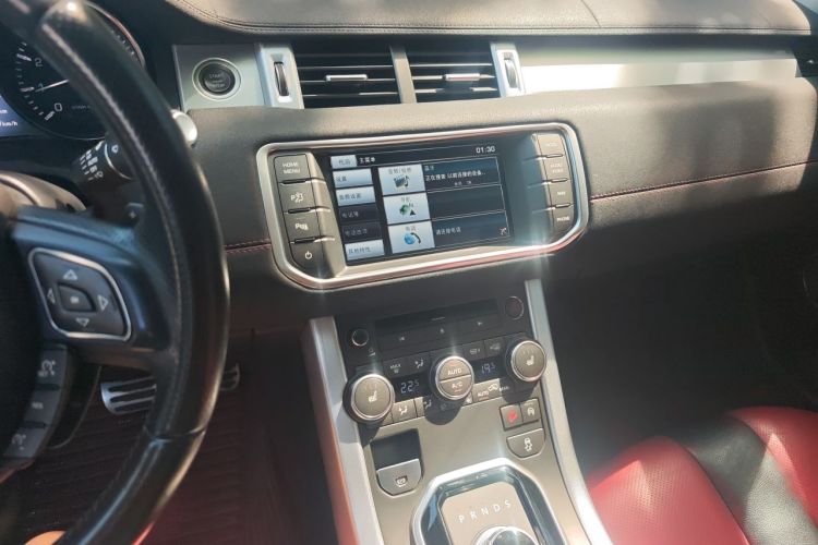 Used Land Rover Range Evoque 2015 2.0T 5-Door Ignite Edition Audio And AC Panel