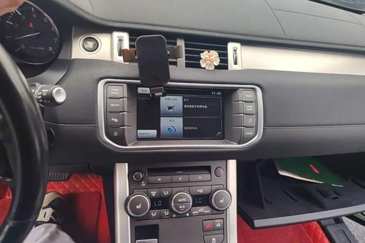 Used Land Rover Range Evoque 2015 2.0T Five-Door Fashion Edition Audio And AC Panel