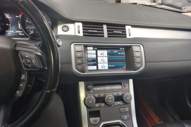Used Land Rover Range Evoque 2015 2.0T 5-Door Luxury Edition Audio And AC Panel