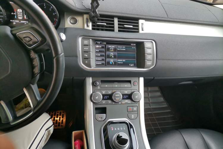 Used Land Rover Range Evoque 2015 2.0T Five-Door Zhiyao Edition Audio And AC Panel