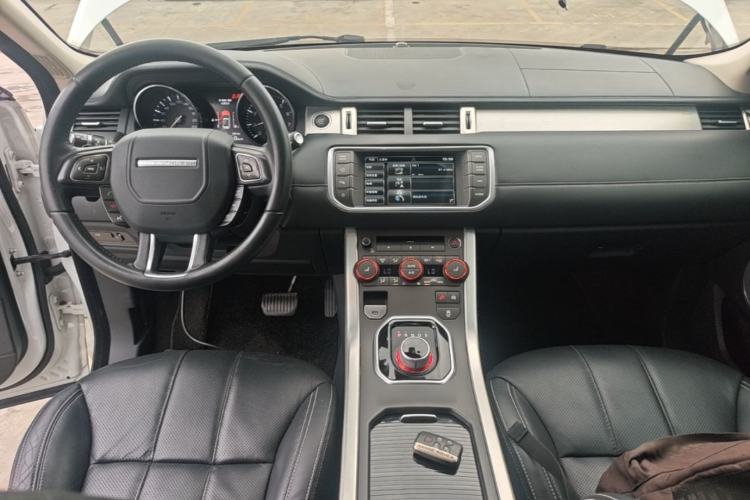 Used Land Rover Range Evoque 2015 2.0T Five-Door Enjoyment Edition Center Console