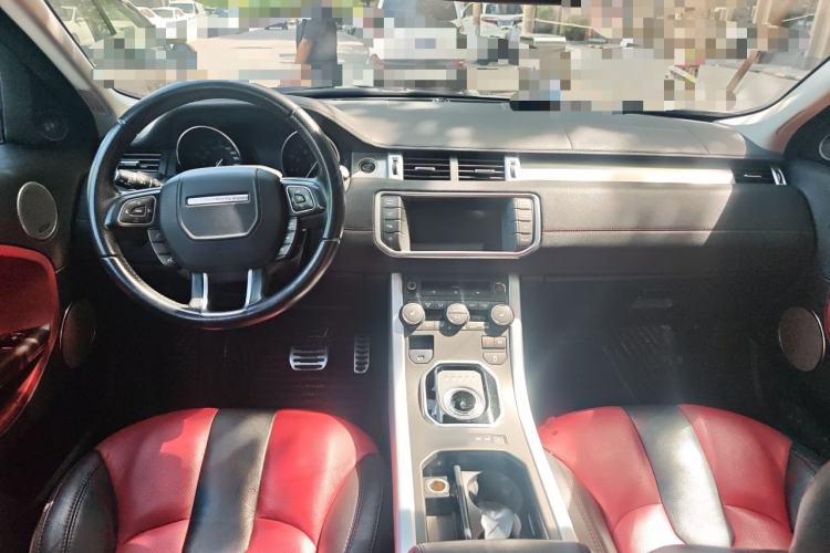 Used Land Rover Range Evoque 2015 2.0T 5-Door Ignite Edition Center Console