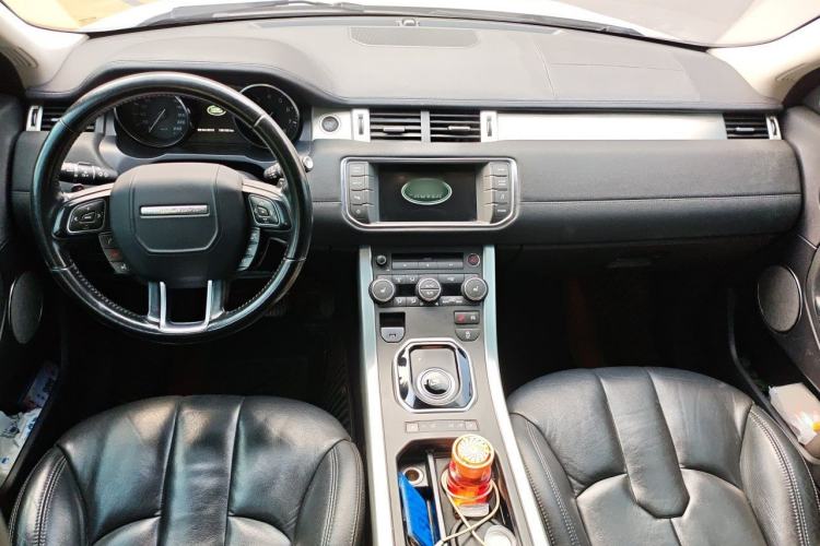 Used Land Rover Range Evoque 2015 2.0T Five-Door Fashion Edition Center Console