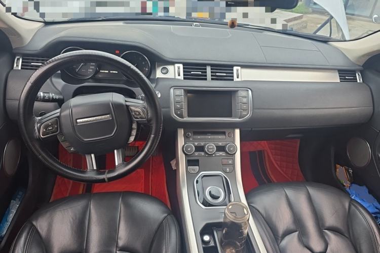 Used Land Rover Range Evoque 2015 2.0T Five-Door Zhiyao Edition Center Console