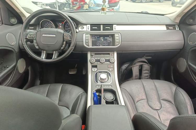 Used Land Rover Range Evoque 2015 2.0T Five-Door Fashion Edition Center Console
