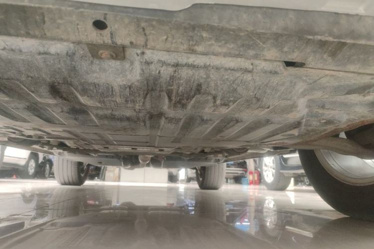 Used Land Rover Range Evoque 2015 2.0T Five-Door Fashion Edition Chassis Front