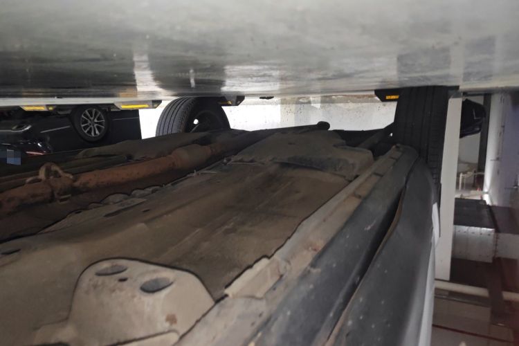 Used Land Rover Range Evoque 2015 2.0T Five-Door Zhiyao Edition Chassis Front Right