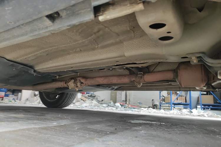 Used Land Rover Range Evoque 2015 2.0T Five-Door Zhiyao Edition Chassis Front Right