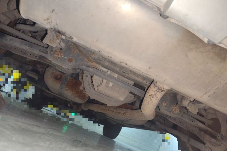 Used Land Rover Range Evoque 2015 2.0T Five-Door Zhiyao Edition Chassis Rear