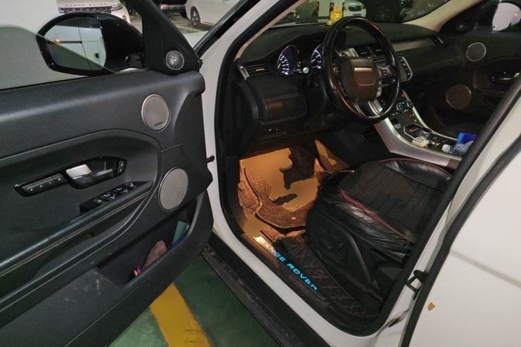Used Land Rover Range Evoque 2015 2.0T Five-Door Enjoyment Edition Driver Seat