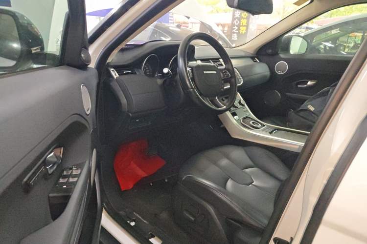 Used Land Rover Range Evoque 2015 2.0T Five-Door Fashion Edition Driver Seat