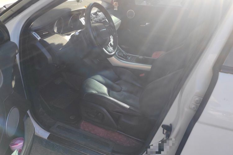 Used Land Rover Range Evoque 2015 2.0T Five-Door Zhiyao Edition Driver Seat