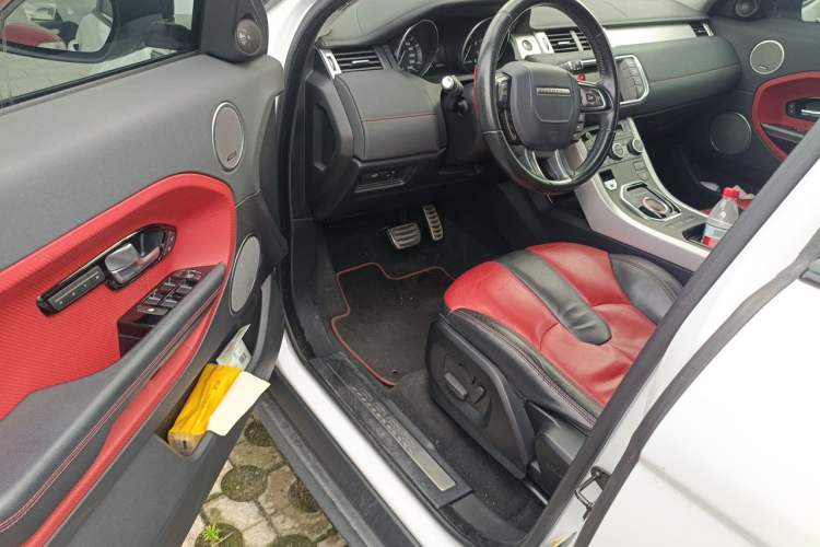 Used Land Rover Range Evoque 2015 2.0T NW8 Brit Limited Edition Driver Seat
