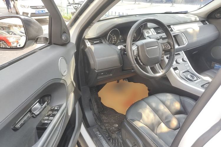 Used Land Rover Range Evoque 2015 2.0T 5-Door Ignite Edition Driver Seat