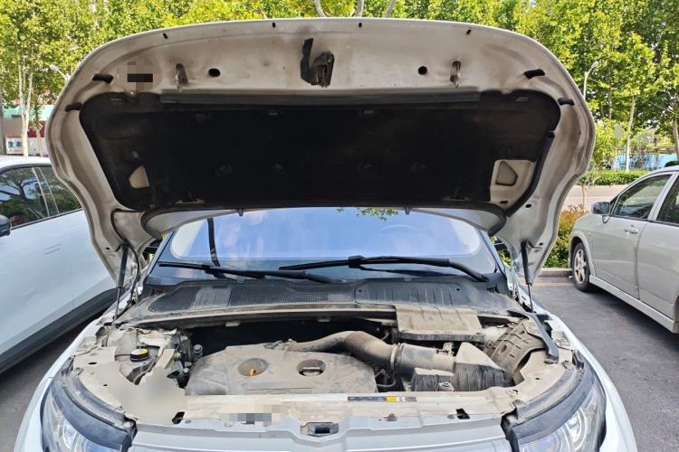Used Land Rover Range Evoque 2015 2.0T Five-Door Fashion Edition Engine Bay