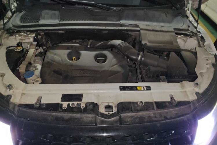 Used Land Rover Range Evoque 2015 2.0T Five-Door Enjoyment Edition Engine Bay