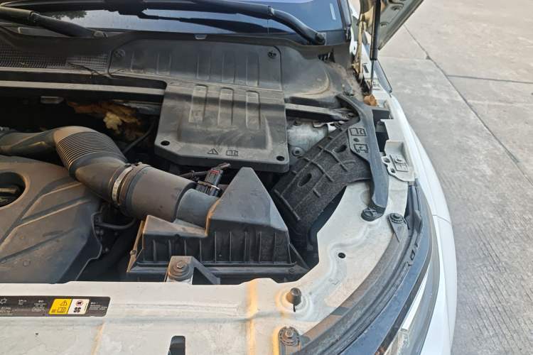 Used Land Rover Range Evoque 2015 2.0T Five-Door Sporty Edition Engine Bay Left