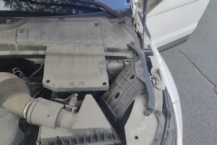 Used Land Rover Range Evoque 2015 2.0T Five-Door Fashion Edition Engine Bay Left