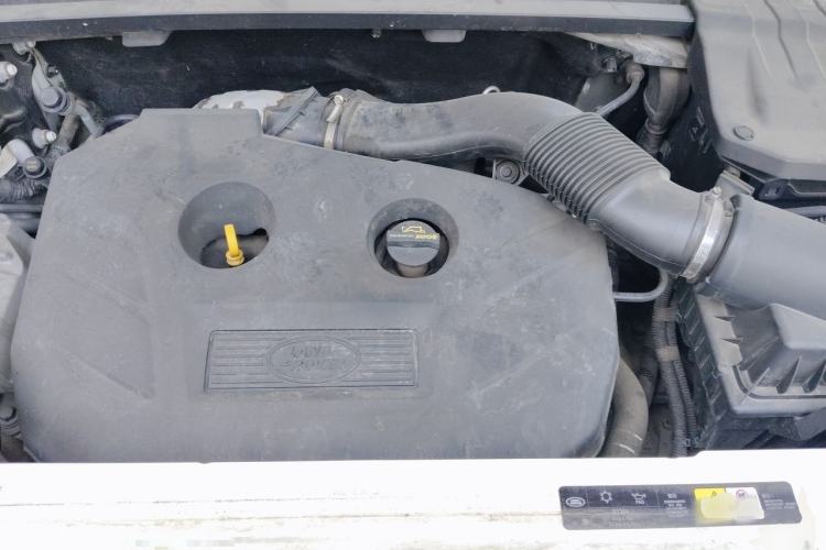 Used Land Rover Range Evoque 2015 2.0T Five-Door Fashion Edition Engine Bay