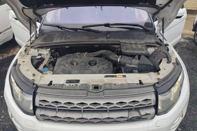 Used Land Rover Range Evoque 2015 2.0T Five-Door Fashion Edition Engine Bay