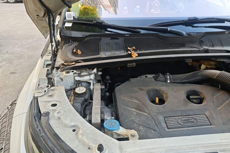 Used Land Rover Range Evoque 2015 2.0T Five-Door Sporty Edition Engine Bay Right