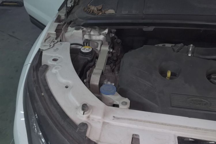Used Land Rover Range Evoque 2015 2.0T Five-Door Fashion Edition Engine Bay Right