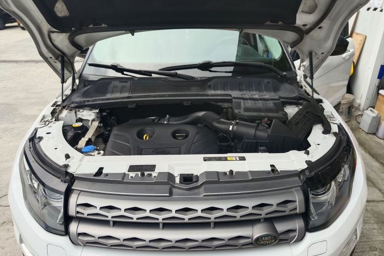 Used Land Rover Range Evoque 2015 2.0T Five-Door Fashion Edition Engine Bay