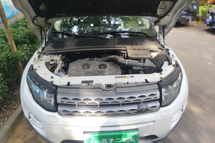 Used Land Rover Range Evoque 2015 2.0T Five-Door Zhiyao Edition Engine Bay