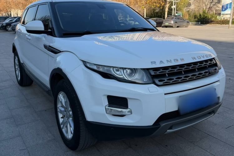 Used Land Rover Range Evoque 2015 2.0T 5-Door Luxury Edition Exterior 1