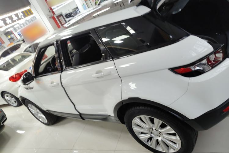 Used Land Rover Range Evoque 2015 2.0T Five-Door Zhiyao Edition Exterior 3
