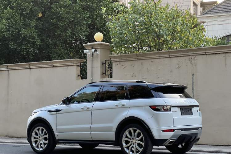 Used Land Rover Range Evoque 2015 2.0T 5-Door Ignite Edition Exterior 3
