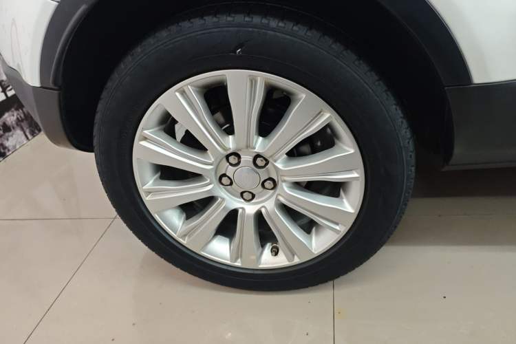 Used Land Rover Range Evoque 2015 2.0T Five-Door Zhiyao Edition Exterior 5