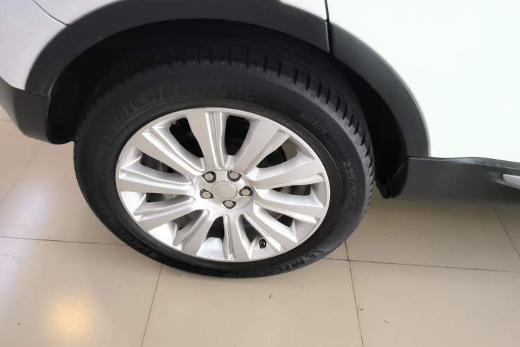 Used Land Rover Range Evoque 2015 2.0T Five-Door Zhiyao Edition Exterior 5