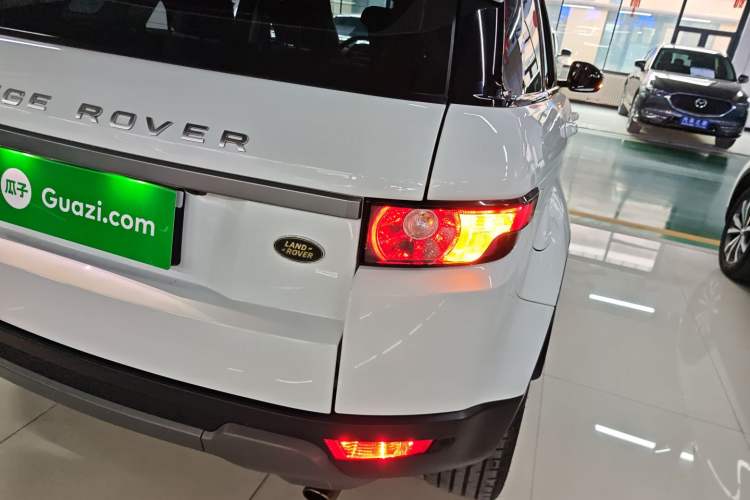 Used Land Rover Range Evoque 2015 2.0T Five-Door Zhiyao Edition Exterior 6