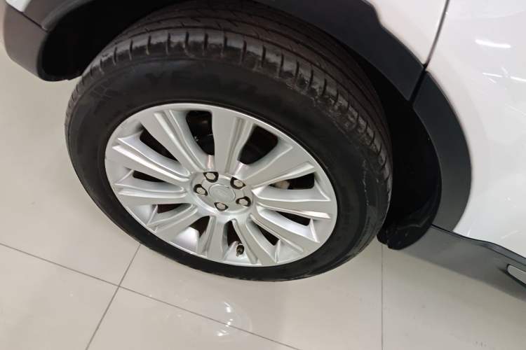 Used Land Rover Range Evoque 2015 2.0T Five-Door Zhiyao Edition Exterior 8