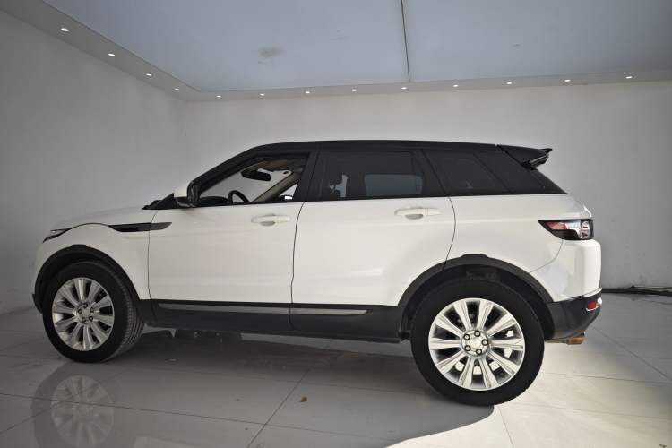 Used Land Rover Range Evoque 2015 2.0T Five-Door Zhiyao Edition Exterior 9